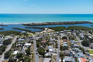 880 Lemon Bay Dr, Venice, FL 34293 - Photo 65
