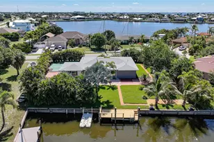 104 Free Ct SE, Port Charlotte, FL 33952 - Photo 3