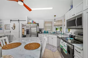 9123 Kestral Cir, Englewood, FL 34224 - Photo 9