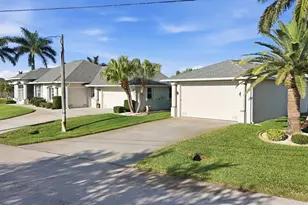 8050 Tracy Cir, Port Charlotte, FL 33981 - Photo 5