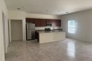 108 Boxwood Ln, Rotonda West, FL 33947 - Photo 5