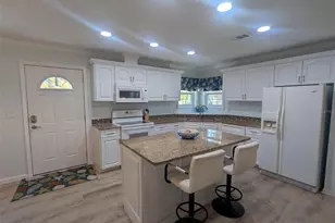 2100 Kings Hwy, Port Charlotte, FL 33980 - Photo 9