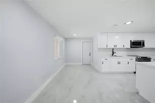 21452 Higgs Dr, Port Charlotte, FL 33952 - Photo 19