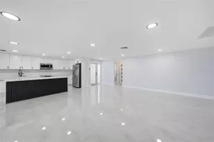 21452 Higgs Dr, Port Charlotte, FL 33952 - Photo 9