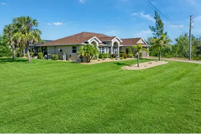 8251 Arlewood Circle, Port Charlotte, FL 33981 - Photo 3