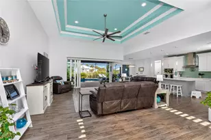 9305 Spring Cir, Port Charlotte, FL 33981 - Photo 7