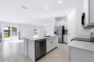 113 Lilyan Ct, Rotonda West, FL 33947 - Photo 15