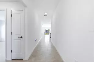 113 Lilyan Ct, Rotonda West, FL 33947 - Photo 5