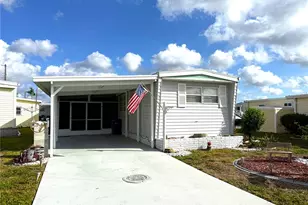 527 Blackburn Blvd, North Port, FL 34287 - Photo 1