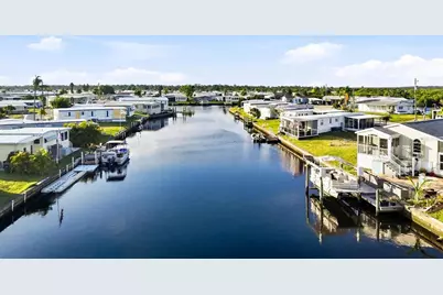 527 Blackburn Boulevard, North Port, FL 34287 - Photo 31