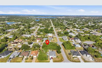 109 Sidney Court, Rotonda West, FL 33947 - Photo 7