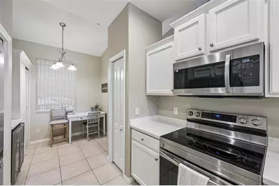1003 Fairwaycove Lane #201, Bradenton, FL 34212 - Photo 13