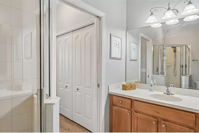 1003 Fairwaycove Lane #201, Bradenton, FL 34212 - Photo 23