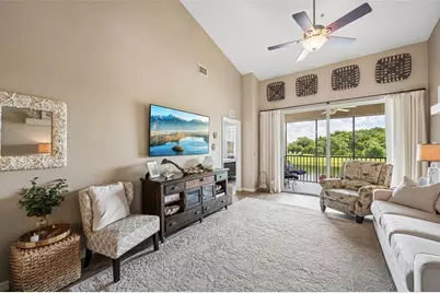 1003 Fairwaycove Lane #201, Bradenton, FL 34212 - Photo 5