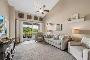 1003 Fairwaycove Ln, Bradenton, FL 34212 - Photo 7