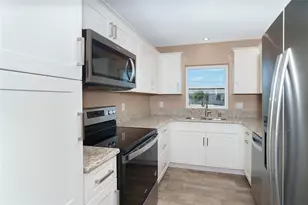 138 Buckeye Ave NW, Port Charlotte, FL 33952 - Photo 7