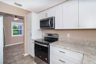 138 Buckeye Ave NW, Port Charlotte, FL 33952 - Photo 9