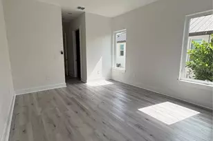 15384 Hennipen Cir, Port Charlotte, FL 33981 - Photo 9
