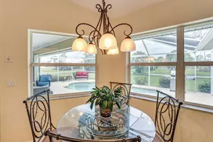 289 W Pine Valley Ln, Rotonda West, FL 33947 - Photo 9