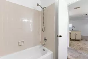 9410 Tacoma Ave, Englewood, FL 34224 - Photo 13