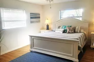 307 Pine Hollow Cir, Englewood, FL 34223 - Photo 25