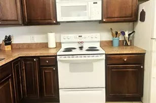 307 Pine Hollow Cir, Englewood, FL 34223 - Photo 5