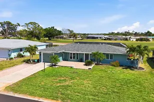 11 Oakland Hills Ct, Rotonda West, FL 33947 - Photo 1