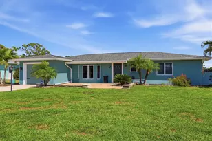 11 Oakland Hills Ct, Rotonda West, FL 33947 - Photo 5