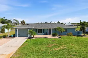 11 Oakland Hills Ct, Rotonda West, FL 33947 - Photo 3