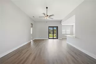 5104 Munhall St, Port Charlotte, FL 33981 - Photo 5