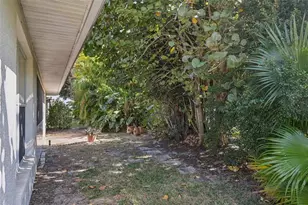 8373 Pondview Ln, Englewood, FL 34224 - Photo 45