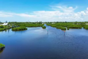 1401 S McCall Rd, Englewood, FL 34223 - Photo 47