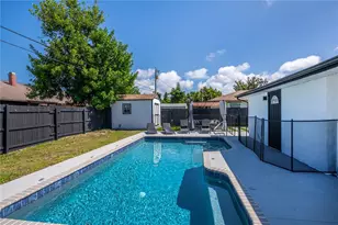 1050 Olympia Rd, Venice, FL 34293 - Photo 5