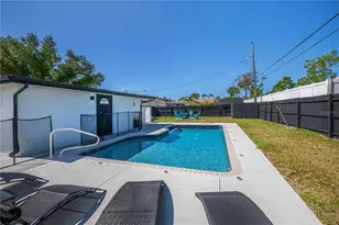 1050 Olympia Rd, Venice, FL 34293 - Photo 51