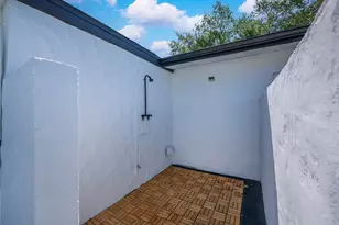 1050 Olympia Rd, Venice, FL 34293 - Photo 53