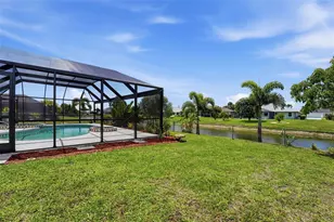 256 Mark Twain Ln, Rotonda West, FL 33947 - Photo 37
