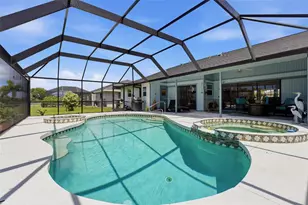 256 Mark Twain Ln, Rotonda West, FL 33947 - Photo 35