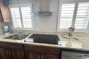 1255 Tarpon Center Dr, Venice, FL 34285 - Photo 5