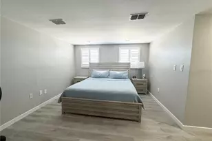 1255 Tarpon Center Dr, Venice, FL 34285 - Photo 7