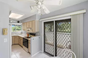 3016 Sail Pointe Cir, Venice, FL 34293 - Photo 25