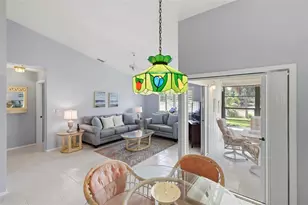 3016 Sail Pointe Cir, Venice, FL 34293 - Photo 17