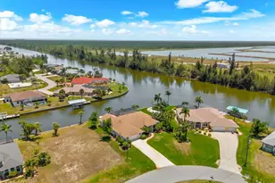 10490 Sunbury Dr, Port Charlotte, FL 33981 - Photo 39