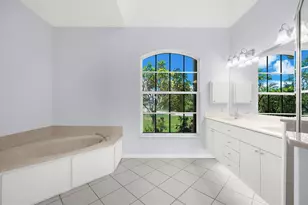 10490 Sunbury Dr, Port Charlotte, FL 33981 - Photo 19