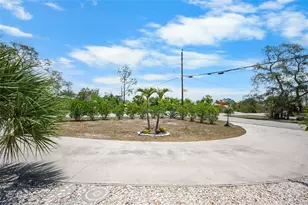 139 Hosmer Ave, Englewood, FL 34223 - Photo 43