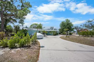 139 Hosmer Ave, Englewood, FL 34223 - Photo 45