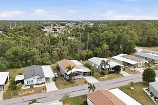 807 Seabrooke Dr, Englewood, FL 34223 - Photo 29
