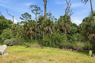 807 Seabrooke Dr, Englewood, FL 34223 - Photo 27