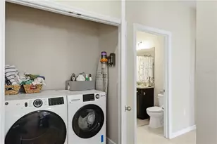 8423 Karpeal Dr, Sarasota, FL 34238 - Photo 31