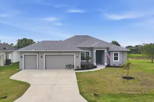 48 Long Meadow Ln, Rotonda West, FL 33947 - Photo 1