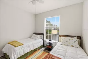 10201 Courtney Palms Blvd, Tampa, FL 33619 - Photo 17